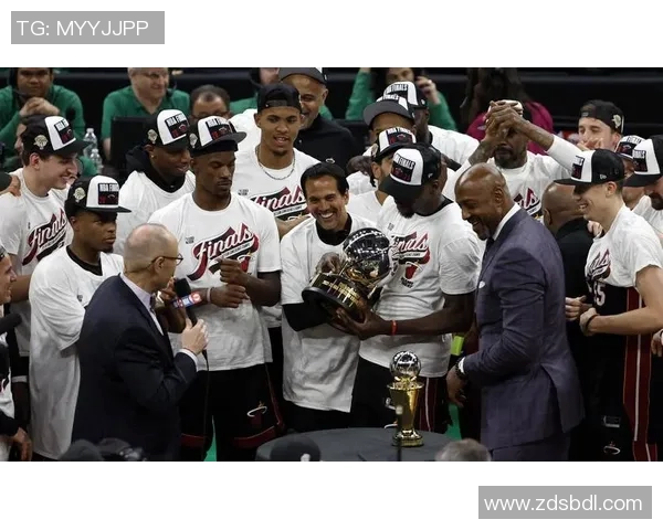 吉米巴特勒如何在NBA赛场上展现领袖魅力与不屈精神