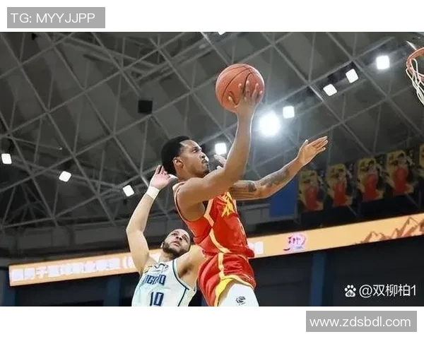 山东对阵广厦CBA联赛直播全程回顾与精彩瞬间分析